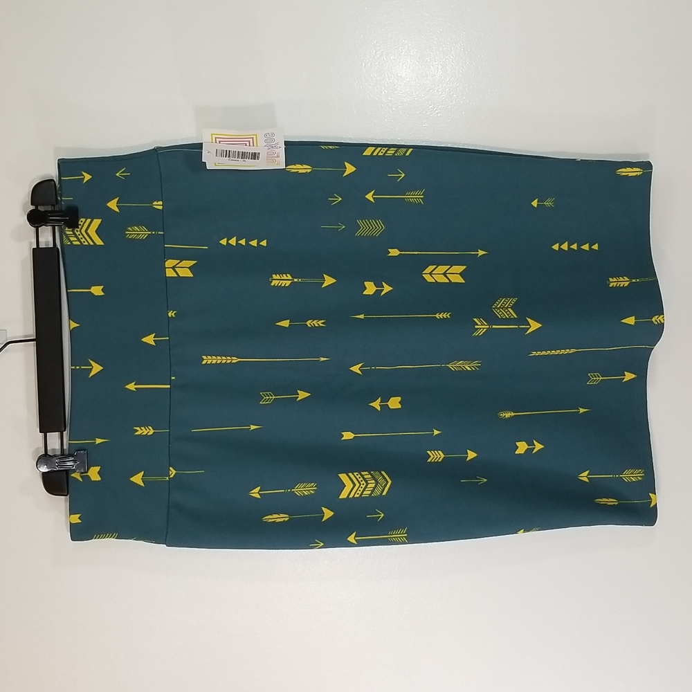 LulaRoe Cassie Arrow Print Blue & Yellow Skirt size XLarge NEW